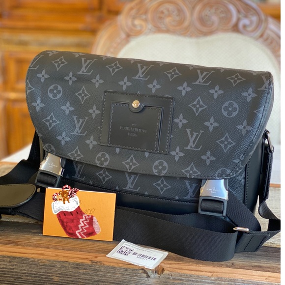 Louis Vuitton Messenger PM Eclipse - Picture 2 of 16